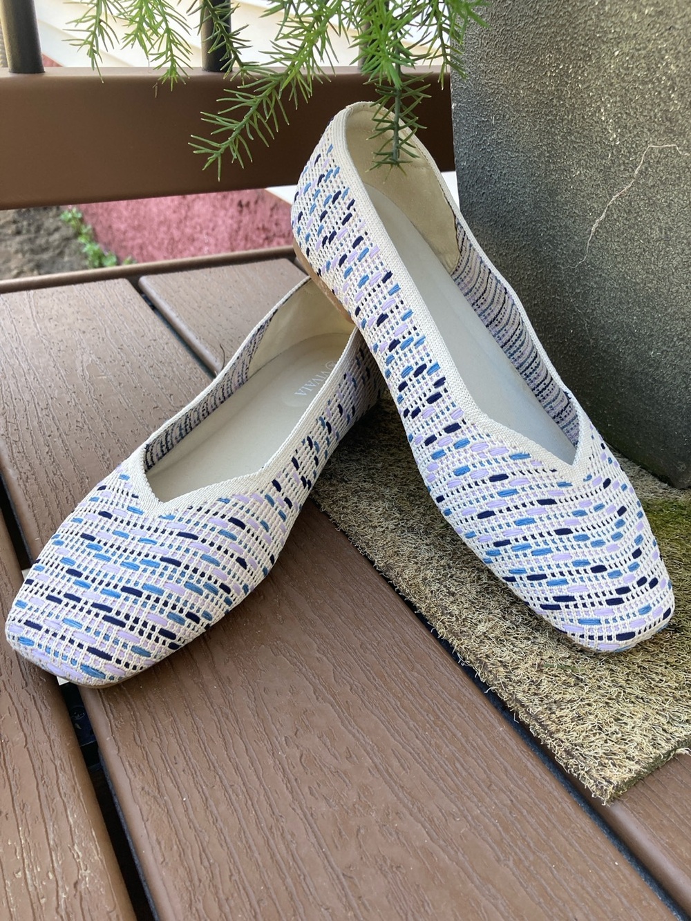 Vivaia Size EU41.5 US 10 Margot square toe multi blue ballet flats
